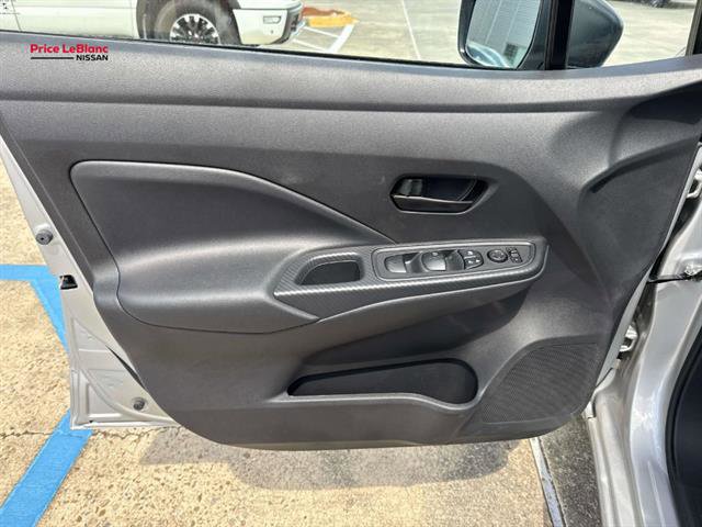 New 2025 Nissan Versa S w/ S Plus Package FWD image 10