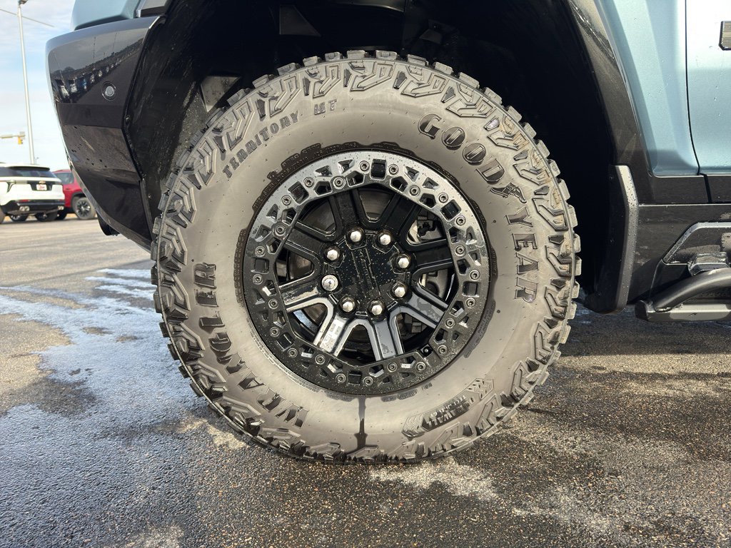 Certified 2024 GMC Hummer EV 3X w/ Omega Edition image 32