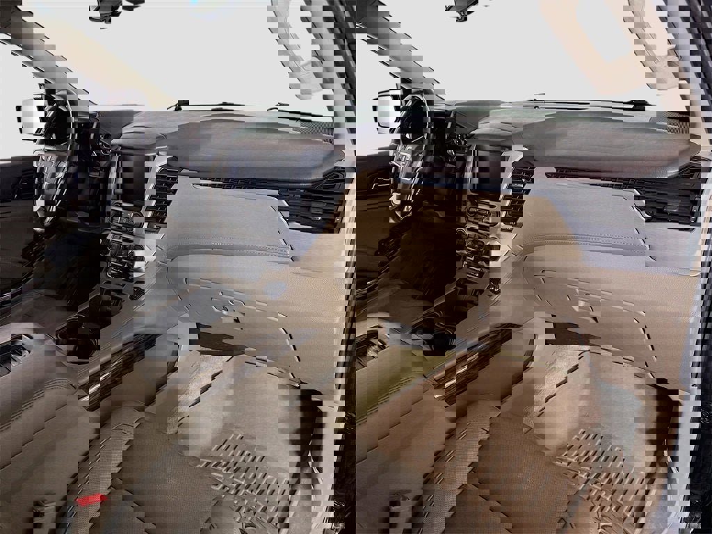 Used 2015 GMC Yukon XL SLT w/ Open Road Package image 26