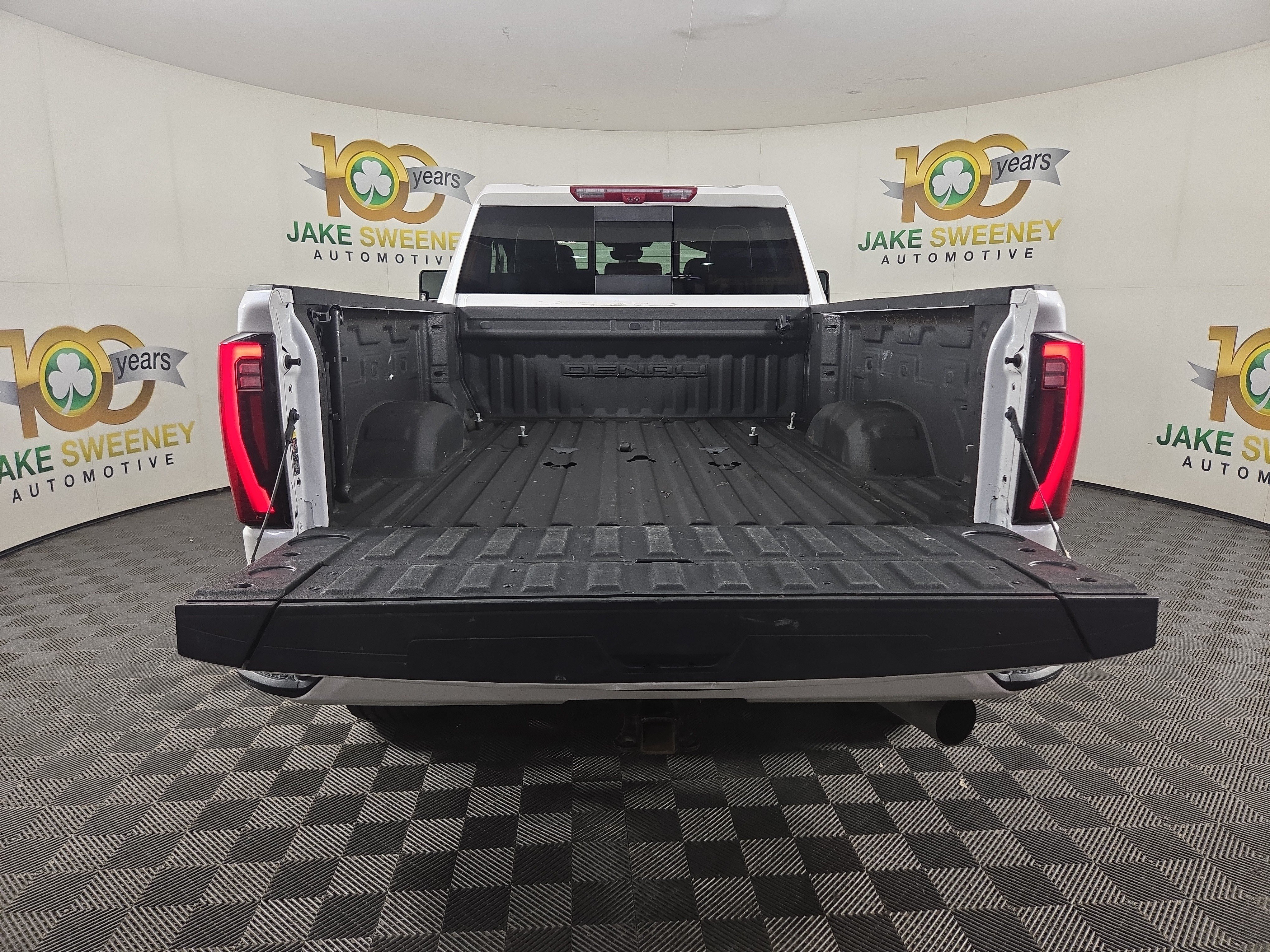 Certified 2024 GMC Sierra 2500 Denali Ultimate AWD/4WD image 34