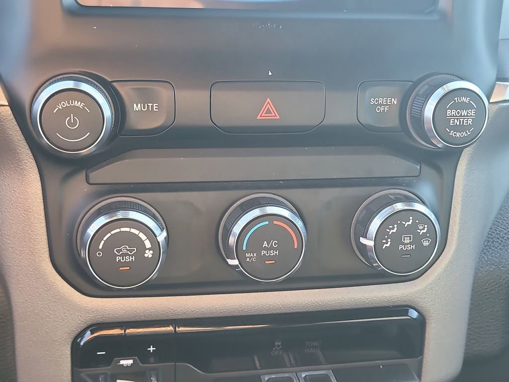 Used 2024 RAM 2500 Big Horn image 21