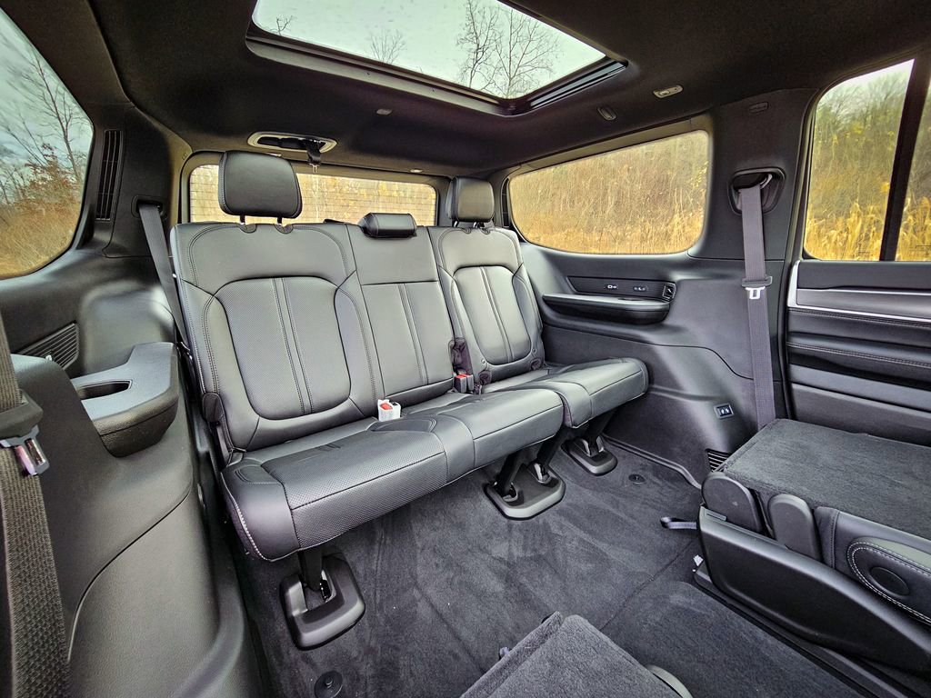 New 2025 Jeep Wagoneer Series III image 49