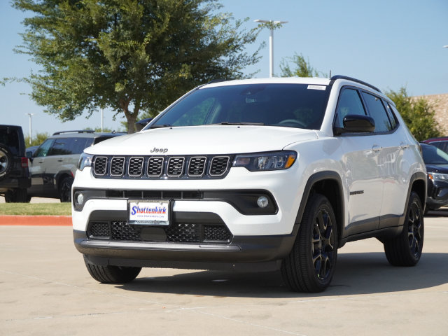 New 2026 Jeep Compass Latitude AWD/4WD image 2