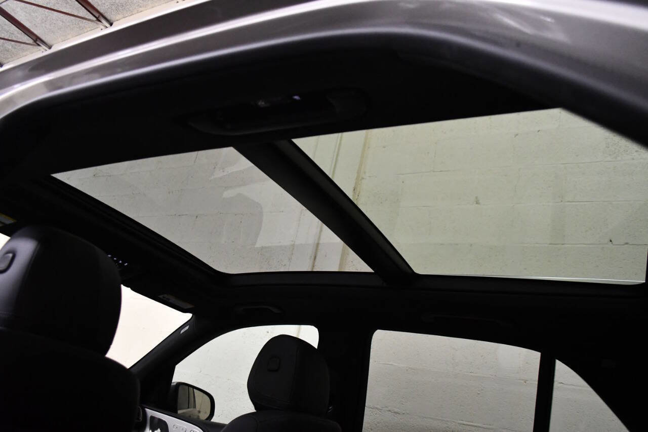 Used 2023 Mercedes-Benz GLE 53 AMG 4MATIC image 30