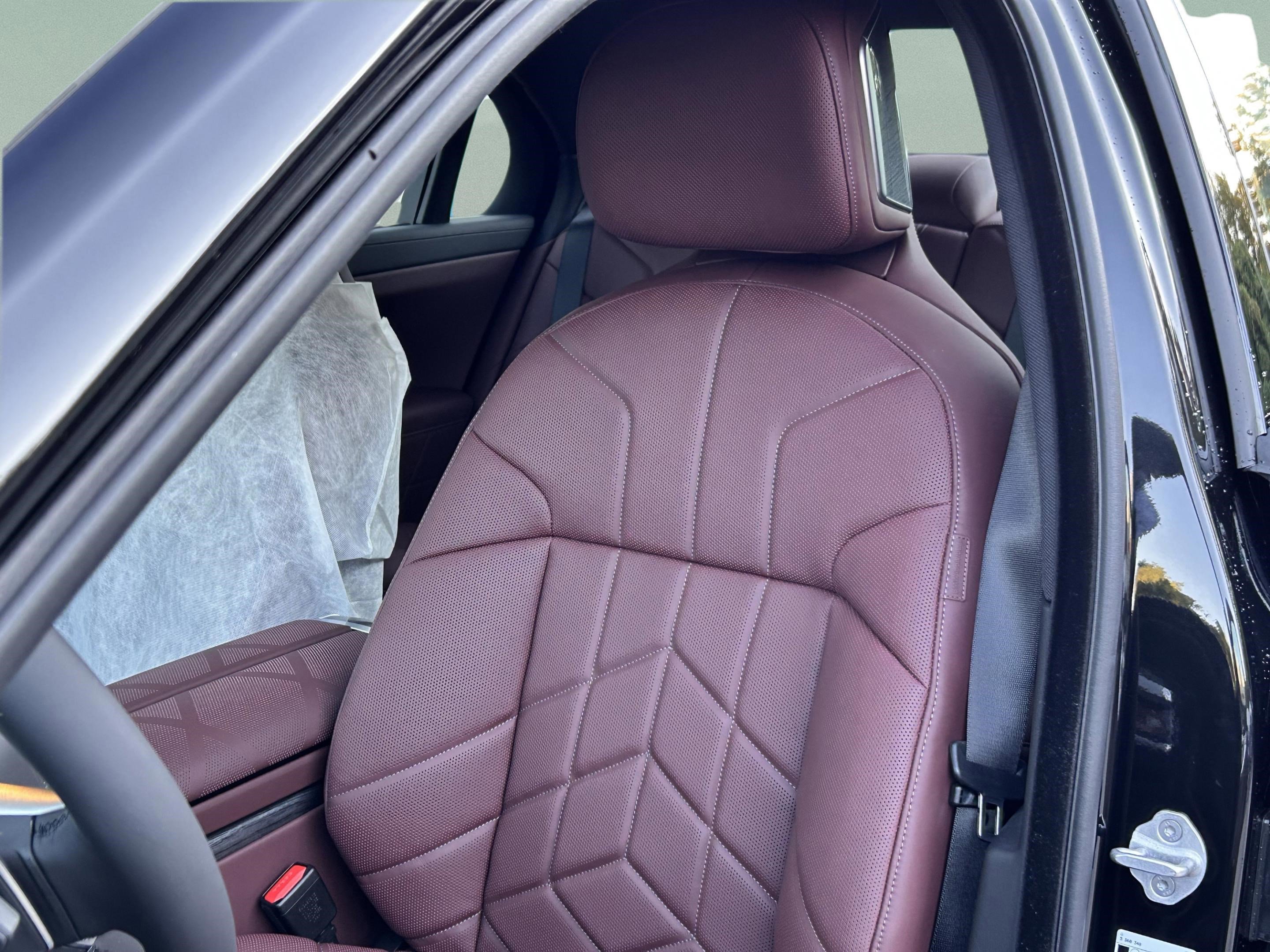 Used 2026 BMW 740i RWD image 22