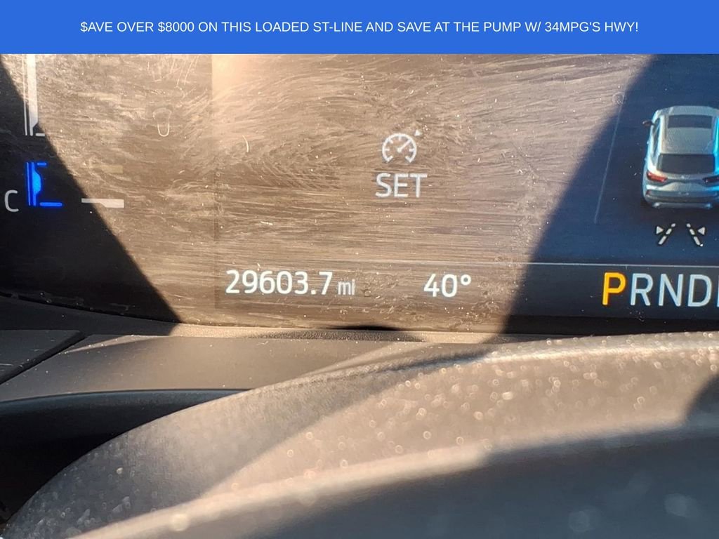 Used 2025 Ford Escape ST-Line image 26