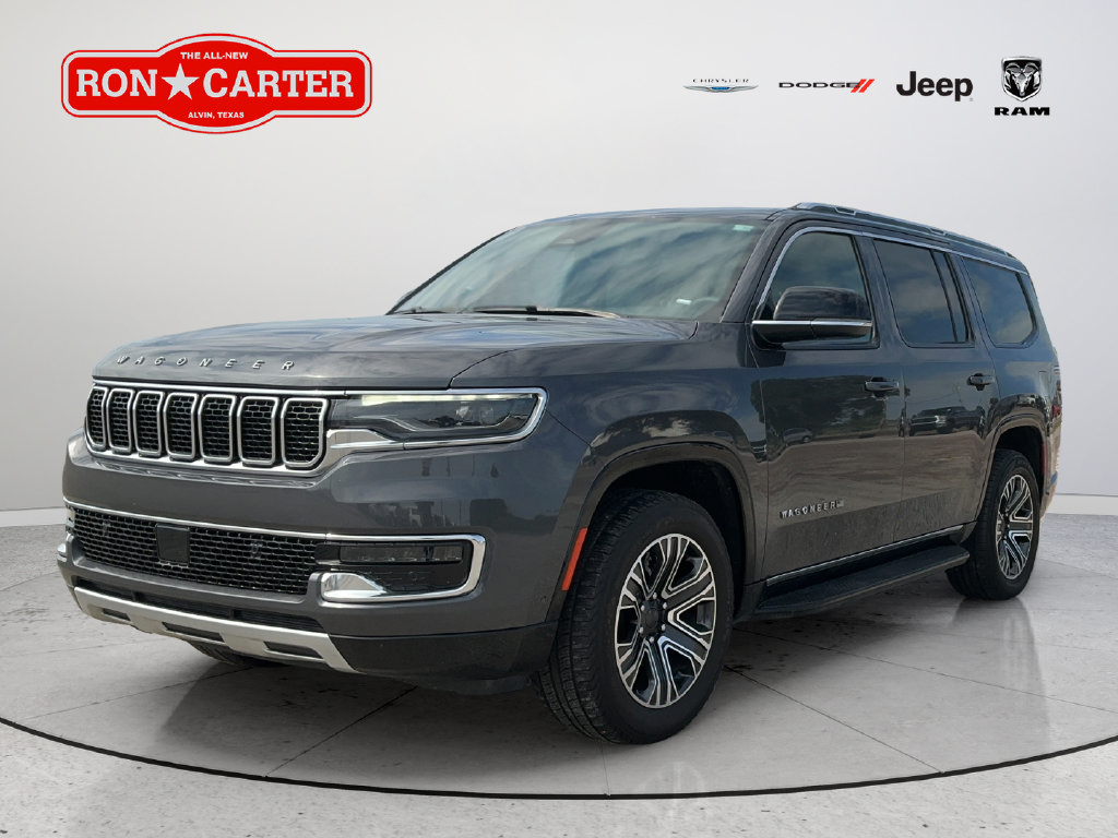 Used 2024 Jeep Wagoneer Series II w/ Flexible Seating Group RWD image 3
