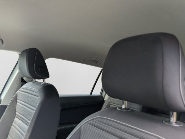 Used 2024 Volkswagen Tiguan S AWD/4WD image 12