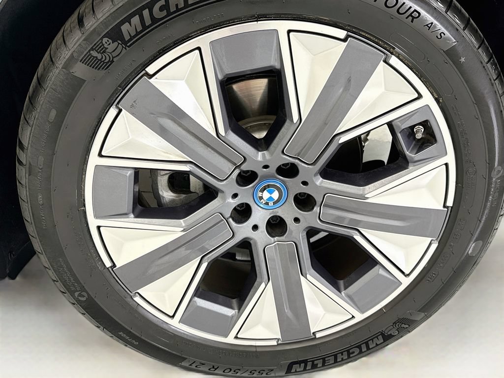Certified 2024 BMW iX xDrive50 w/ Convenience Package AWD/4WD image 29