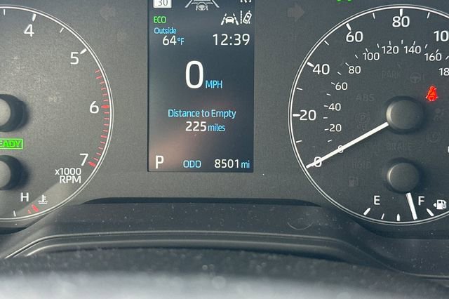 Certified 2025 Toyota Corolla SE image 34