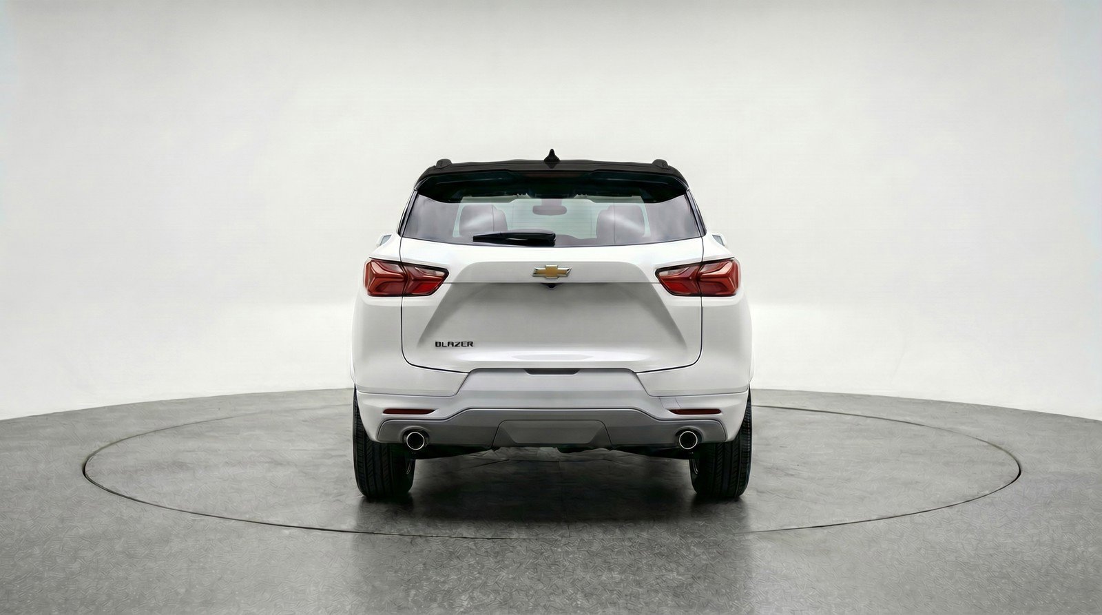 Used 2025 Chevrolet Blazer LT FWD image 7