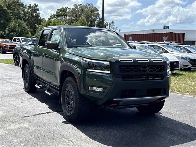 New 2026 Nissan Frontier PRO-4X w/ Pro-4x Convenience Package image 2