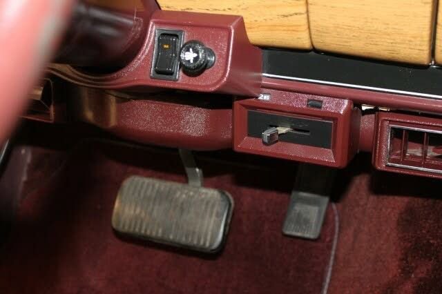 Used 1989 Jeep Grand Wagoneer image 80