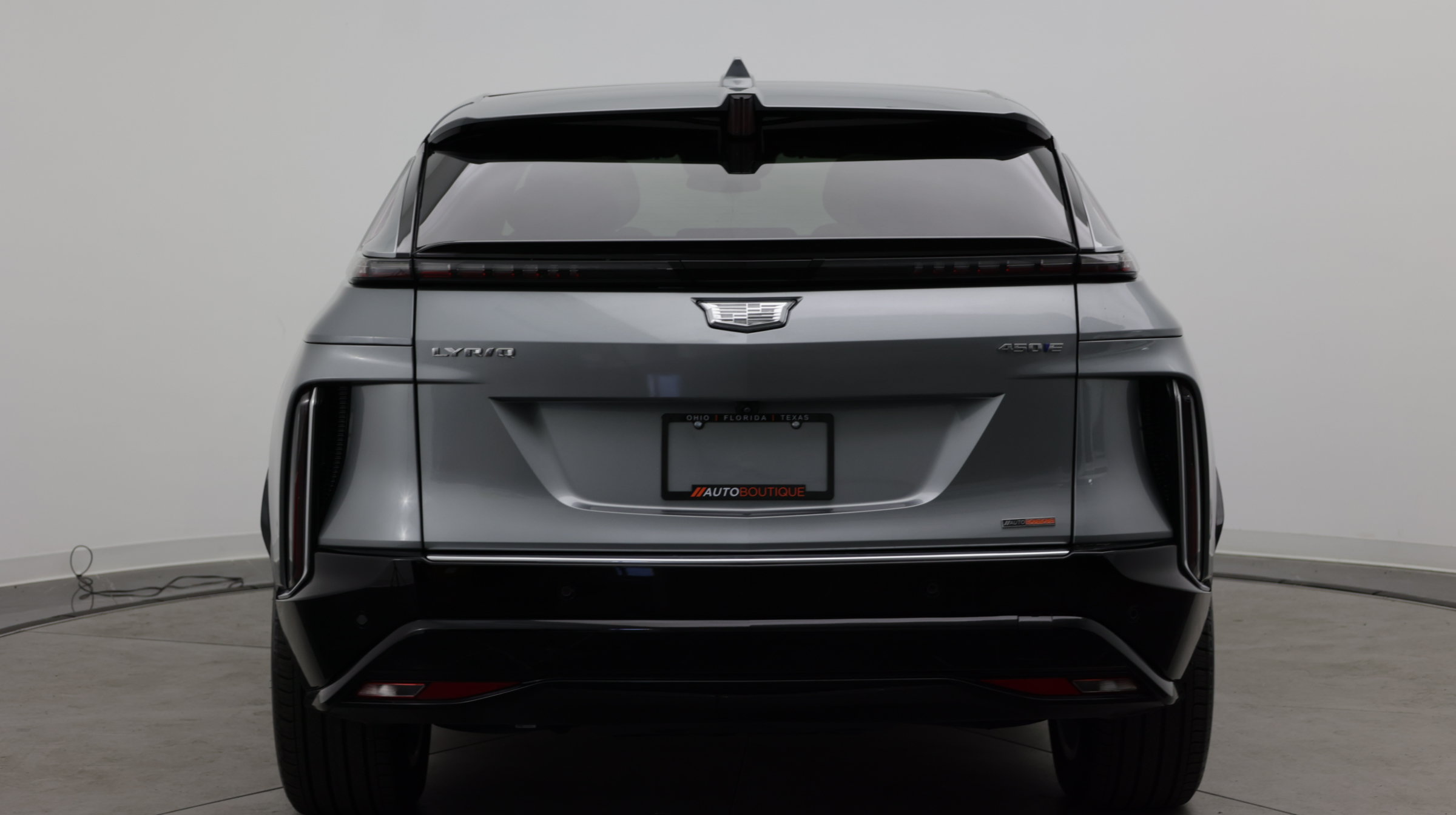 Used 2024 Cadillac Lyriq Luxury RWD image 6
