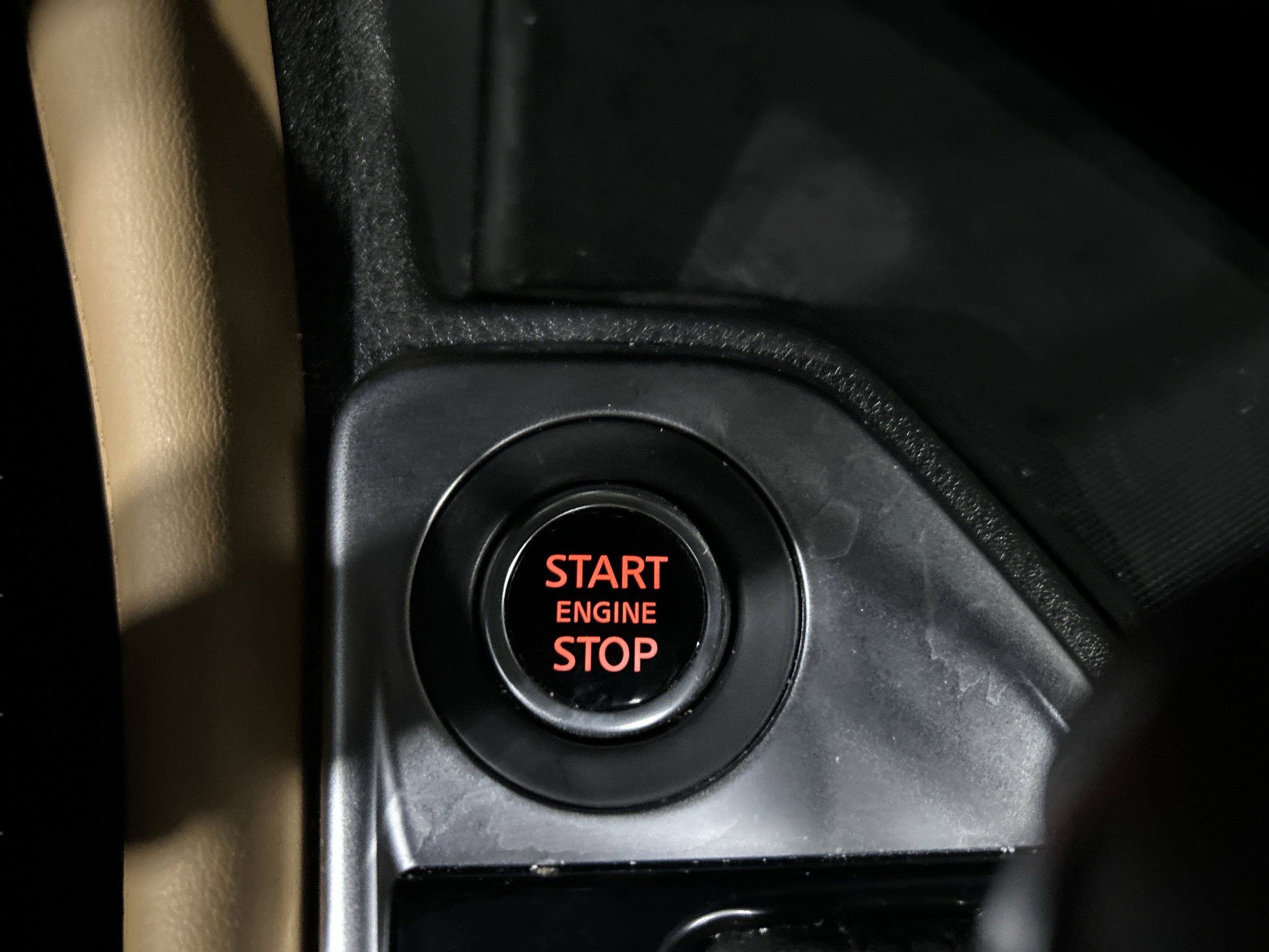 Used 2025 Nissan Sentra SV w/ SV Premium Package image 18