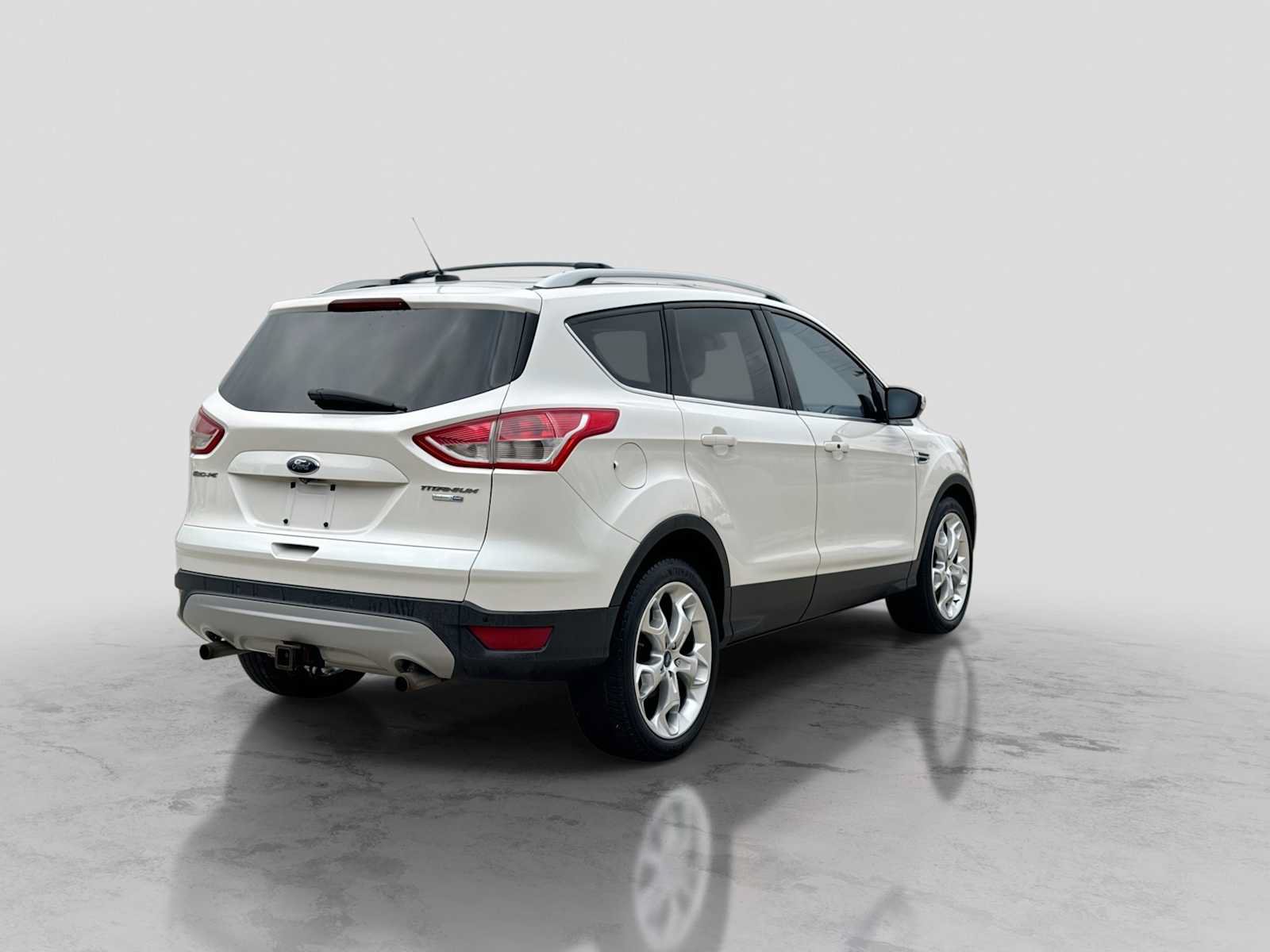 Used 2013 Ford Escape Titanium w/ Parking Technology Pkg AWD/4WD image 6