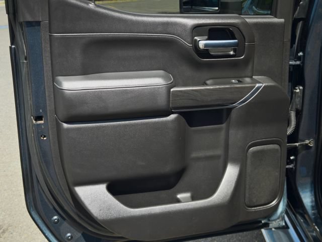 Used 2020 Chevrolet Silverado 1500 LTZ w/ LTZ Texas Edition AWD/4WD image 39