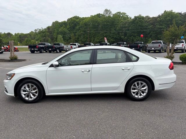 Used 2018 Volkswagen Passat 2.0T S FWD image 27
