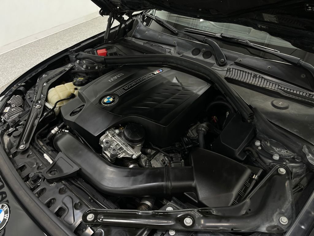 Used 2016 BMW M235i Convertible image 26