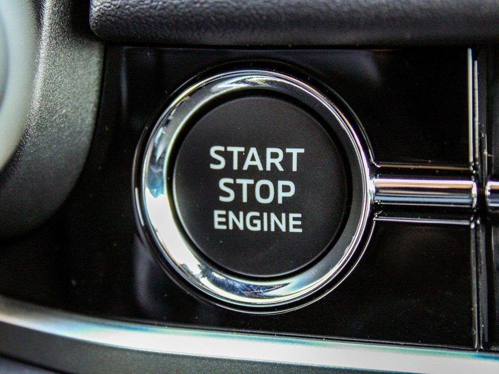 New 2026 Mitsubishi Outlander AWD image 30