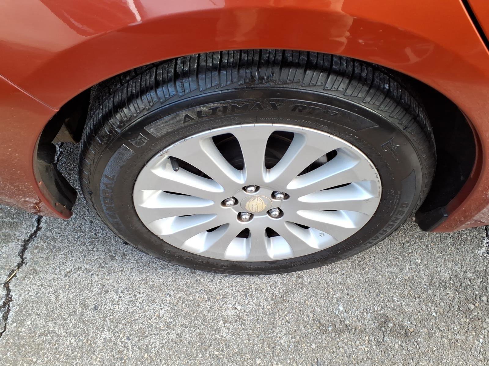 Used 2011 Subaru Impreza 2.5i Premium w/ PWR Moonroof Value Pkg image 5