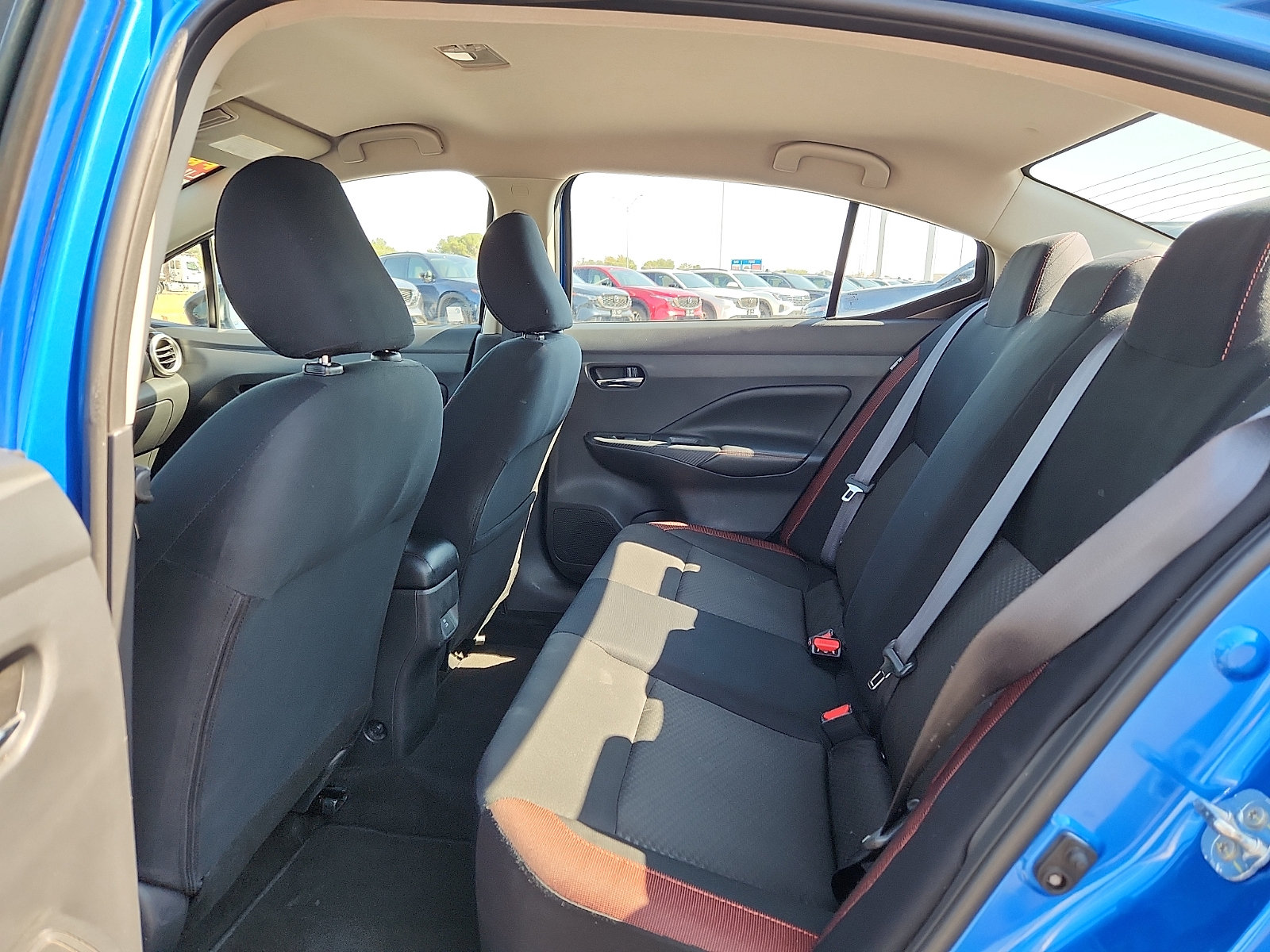 Used 2024 Nissan Versa SR FWD image 12