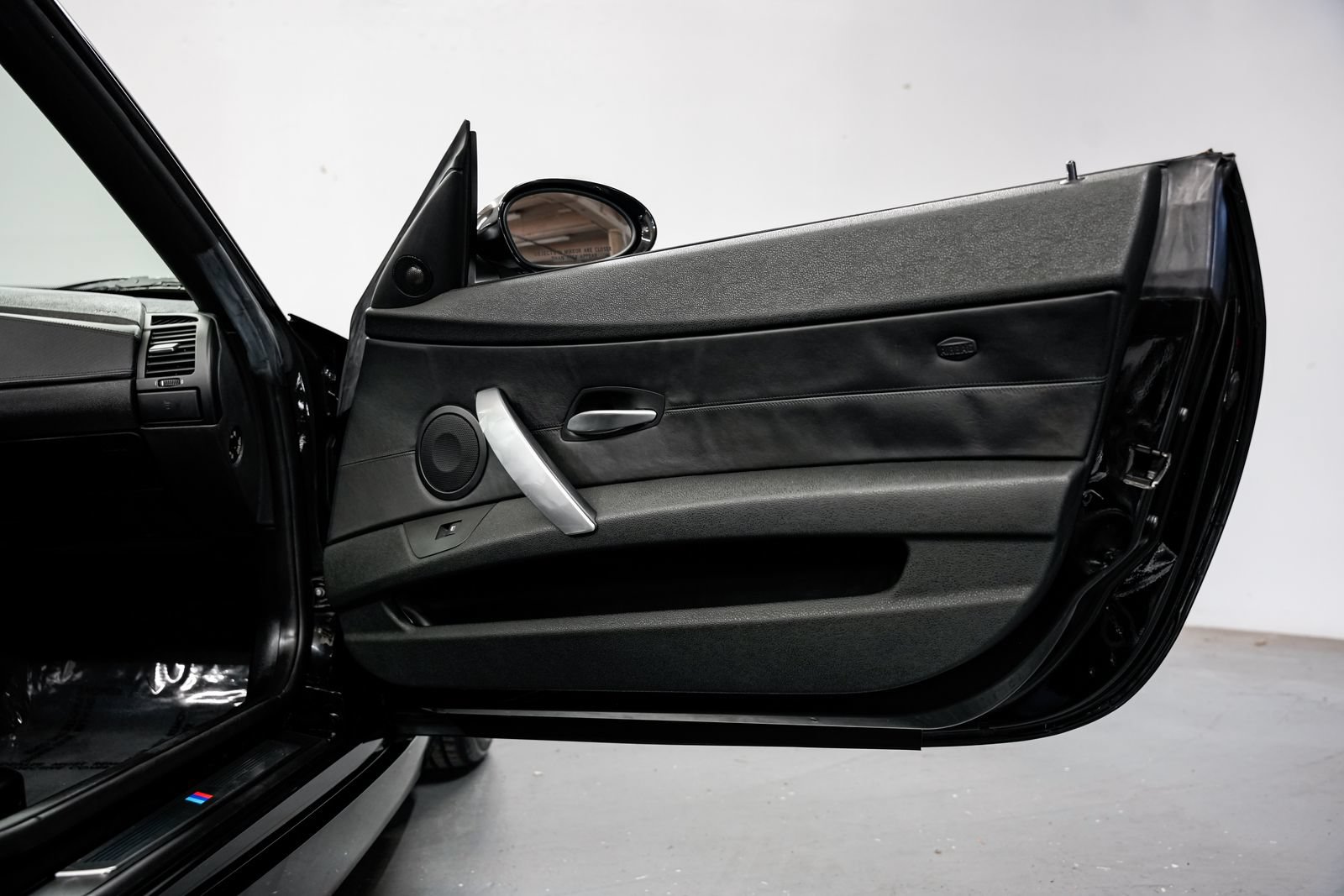 Used 2007 BMW M Roadster RWD image 21