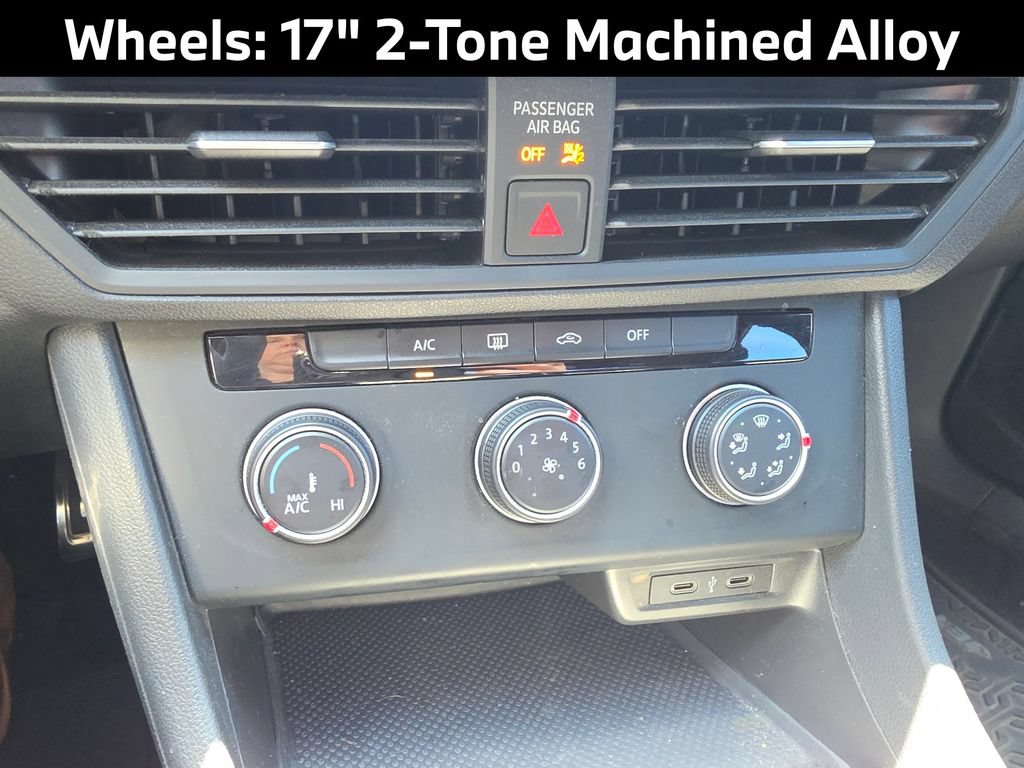 Used 2023 Volkswagen Jetta Sport FWD image 15