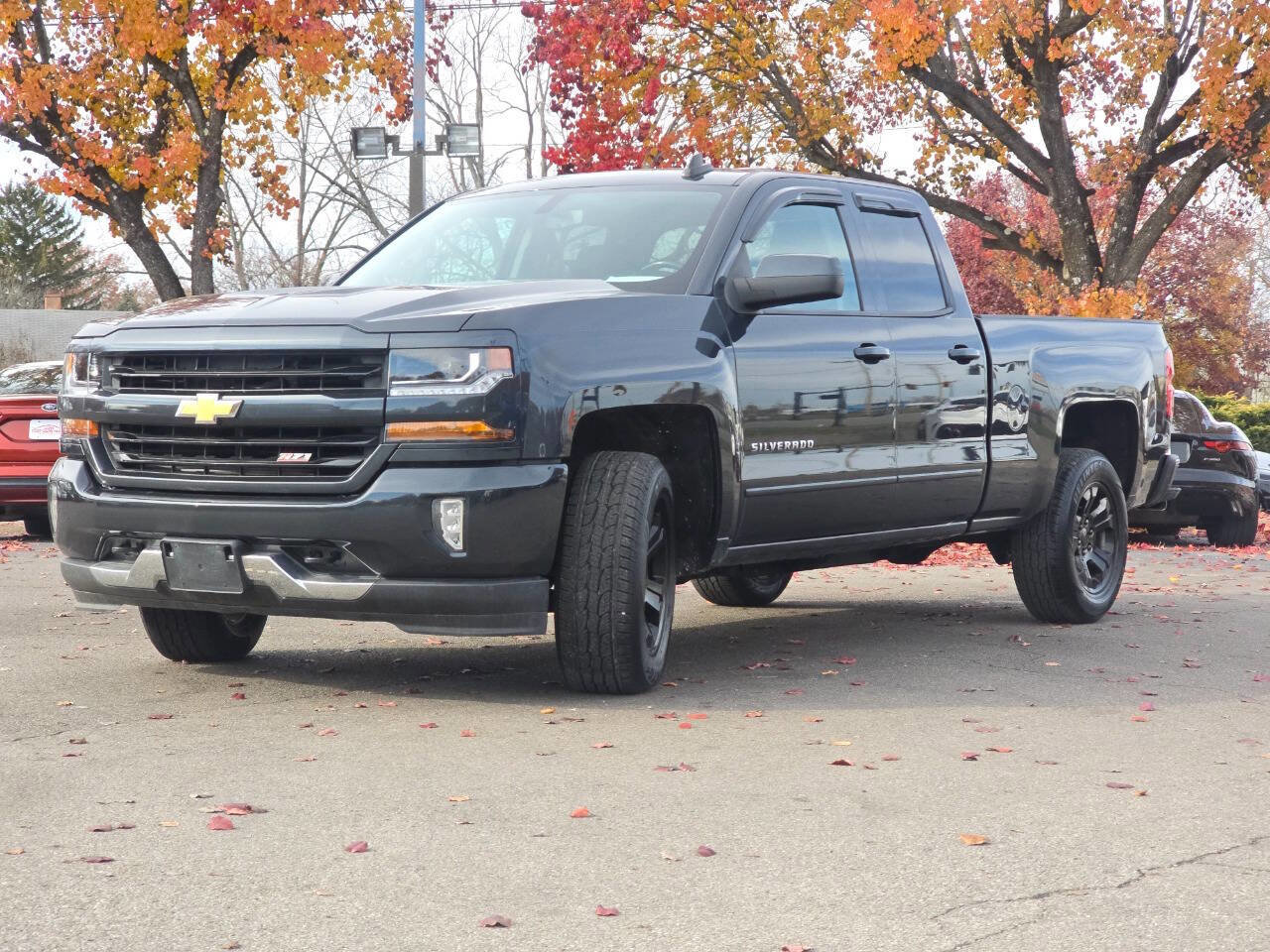 Used 2018 Chevrolet Silverado 1500 LT w/ All Star Edition image 12