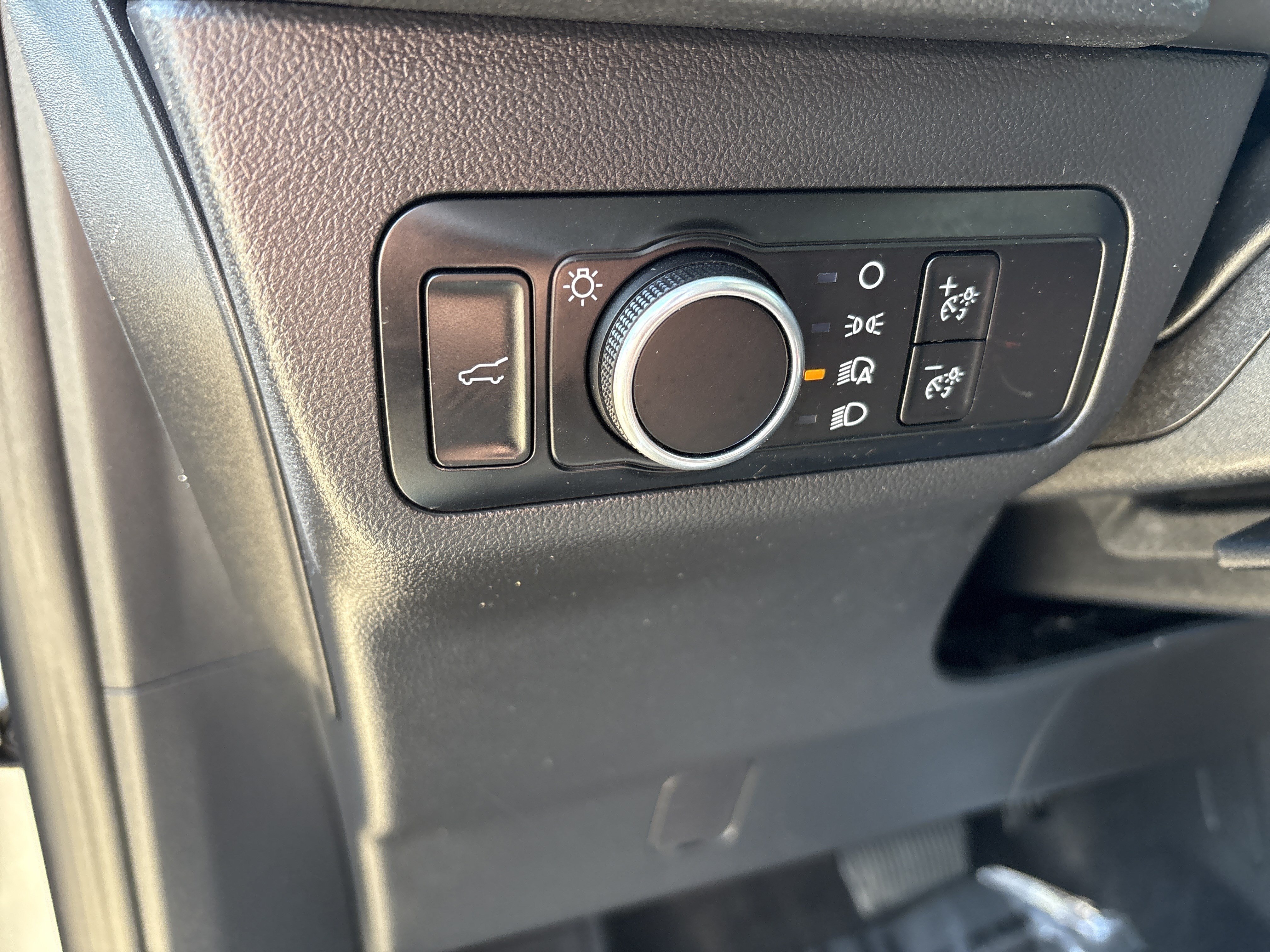 Used 2024 Ford Escape Active AWD/4WD image 19