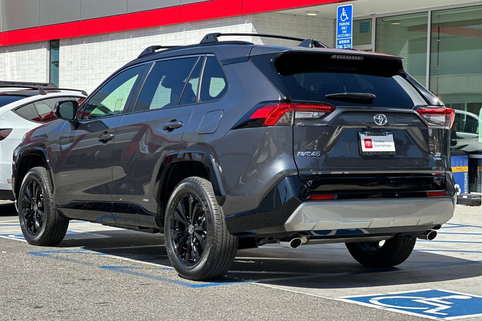 Certified 2025 Toyota RAV4 SE image 6