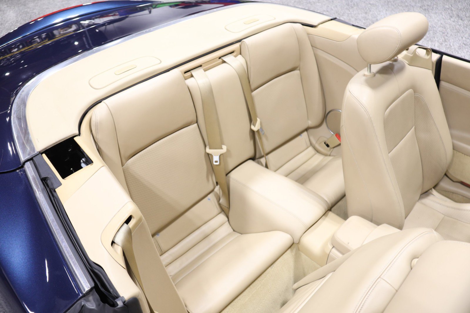 Used 2007 Jaguar XK Convertible RWD image 43