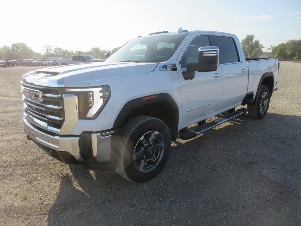 New 2026 GMC Sierra 2500 SLT w/ SLT Premium Package image 11