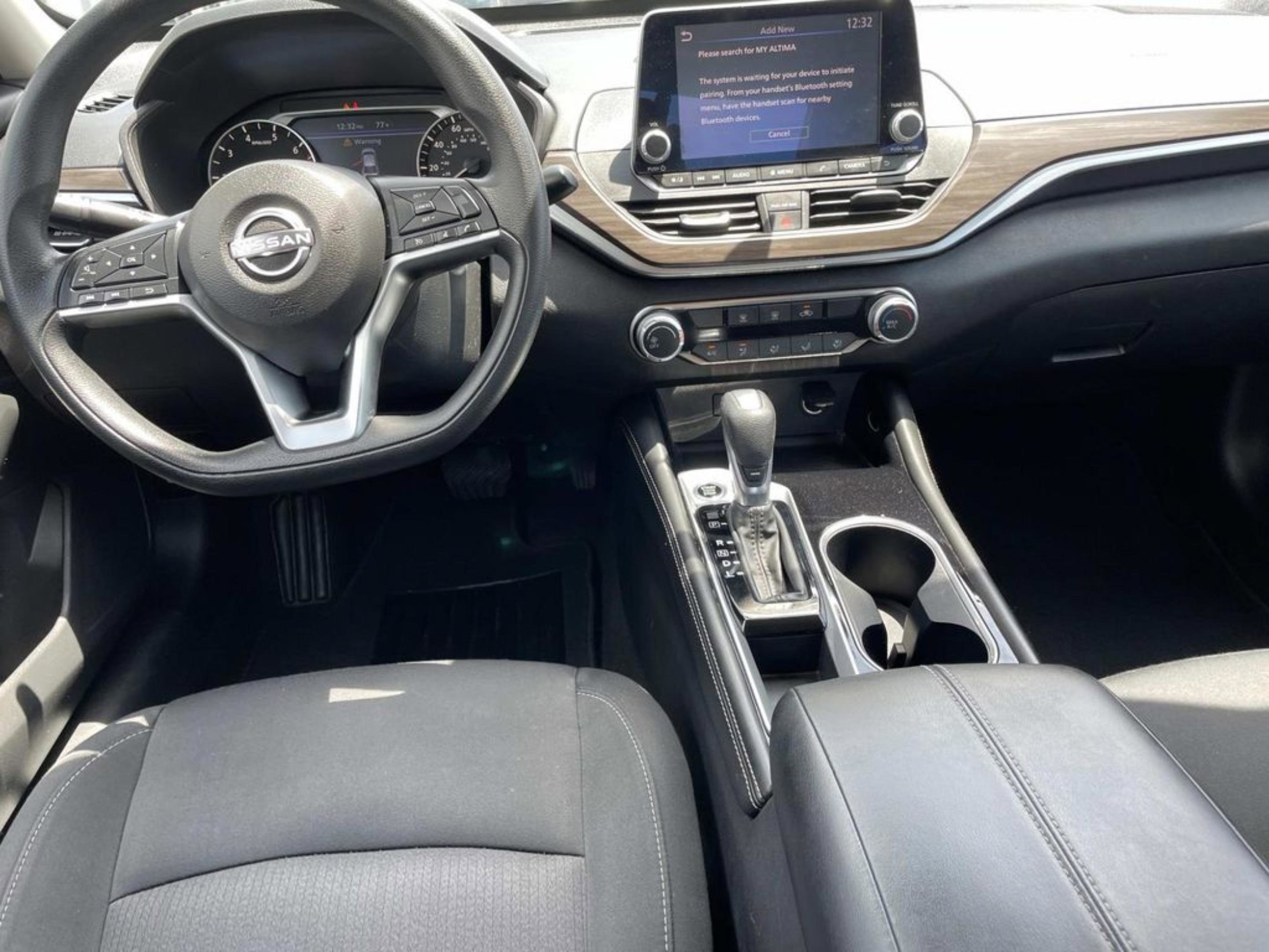 Used 2023 Nissan Altima 2.5 SV FWD image 10