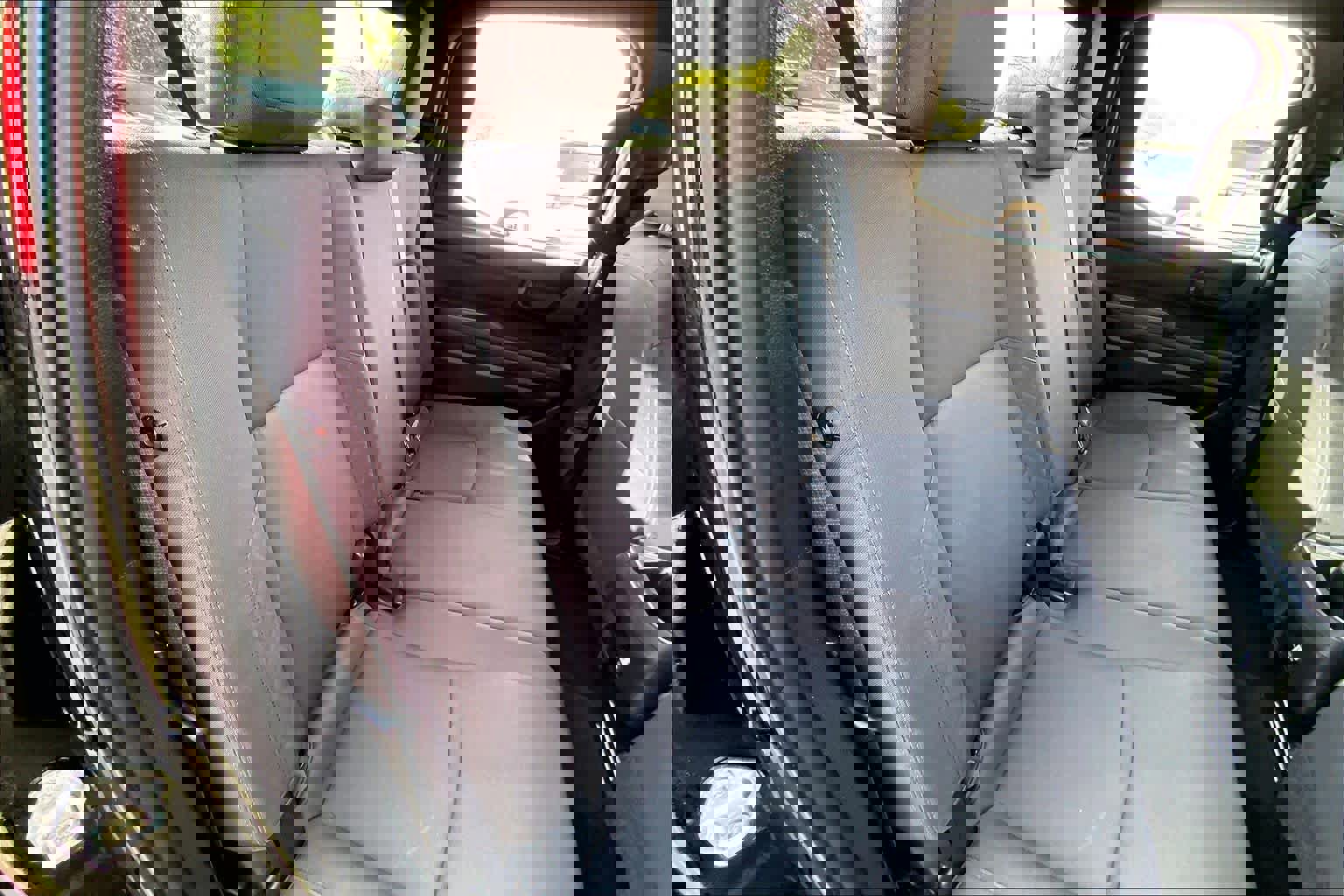 Used 2025 Toyota Tacoma SR image 17