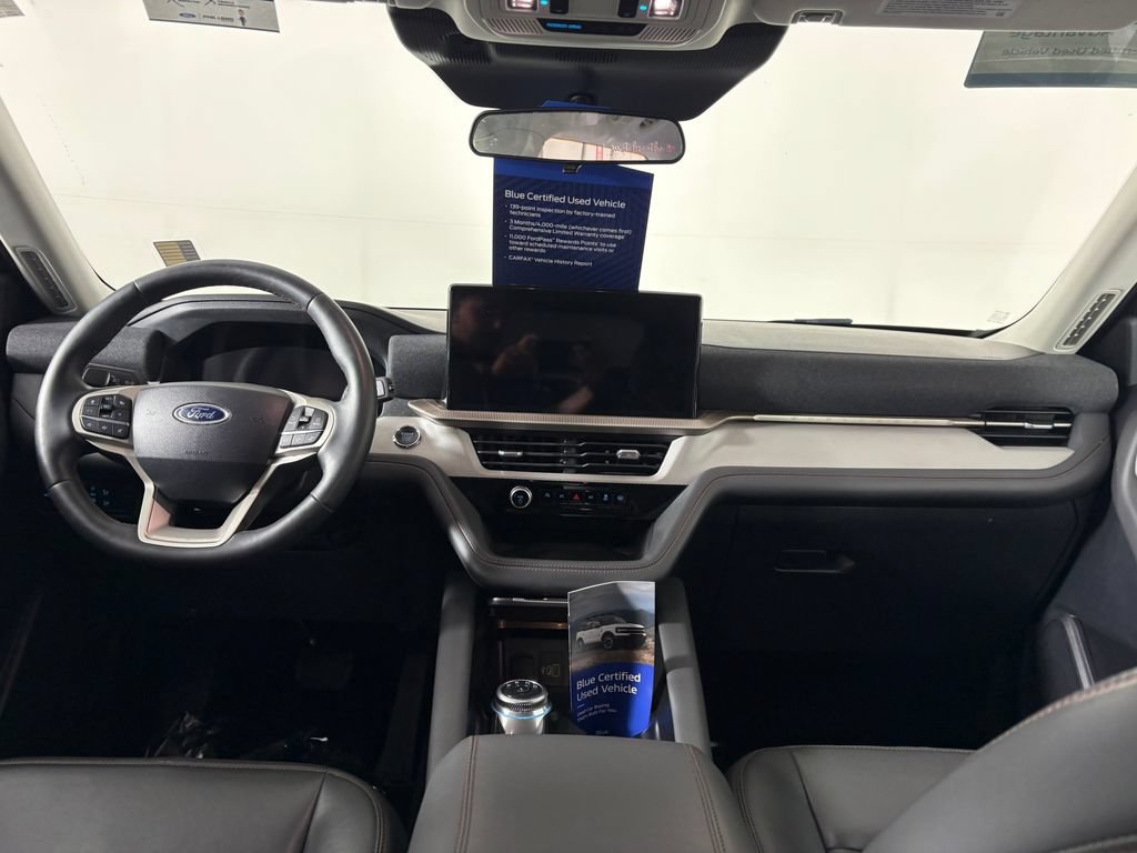 Certified 2025 Ford Explorer Active w/ Active Comfort Package AWD/4WD image 27