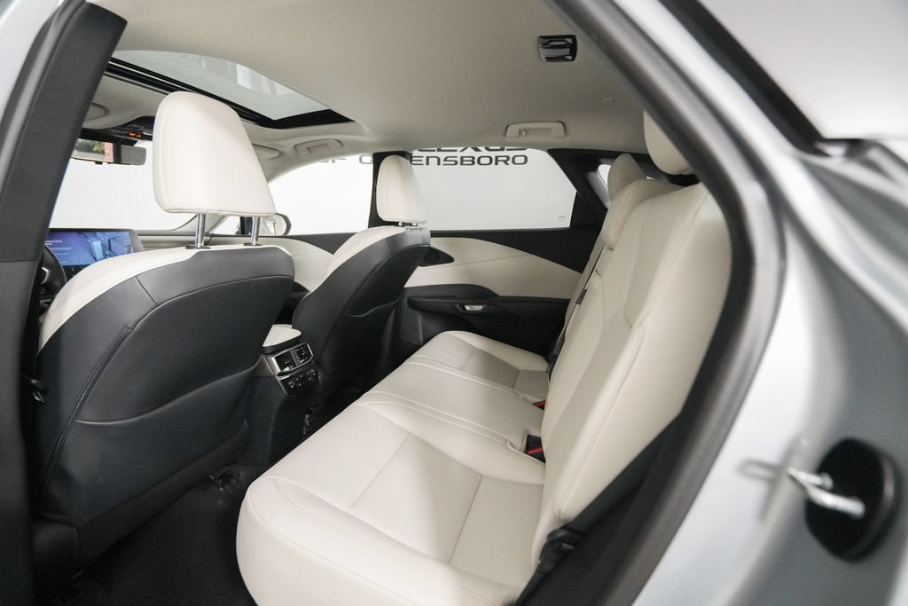 Certified 2023 Lexus RX 350 Premium Plus w/ Cold Area Package AWD/4WD image 13