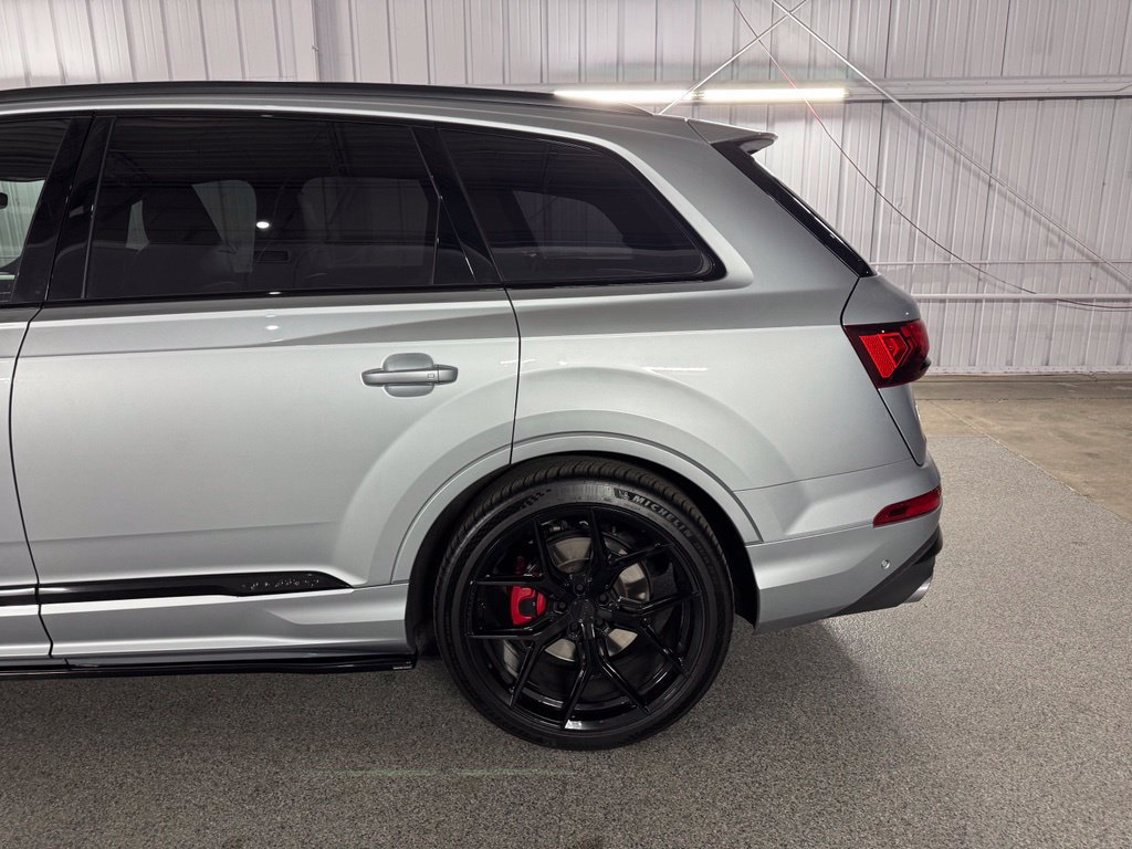 Used 2023 Audi SQ7 Premium Plus AWD/4WD image 16