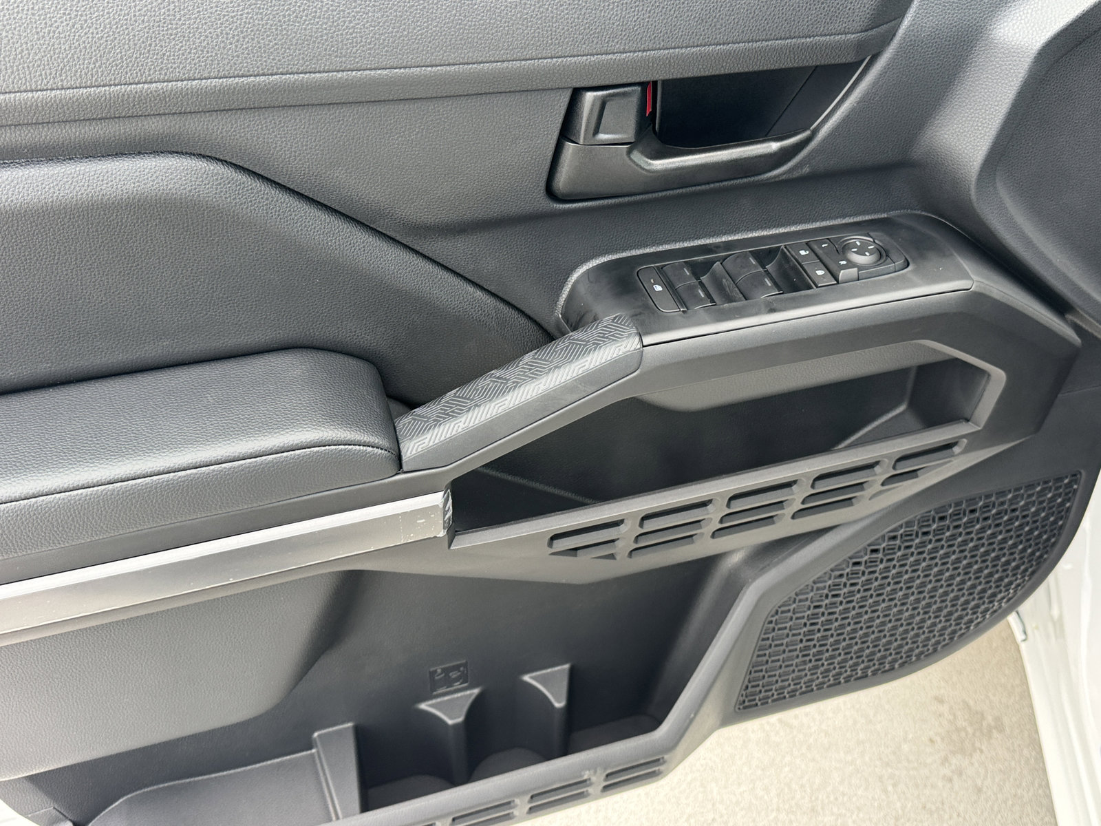New 2026 Toyota Tacoma SR5 RWD image 18