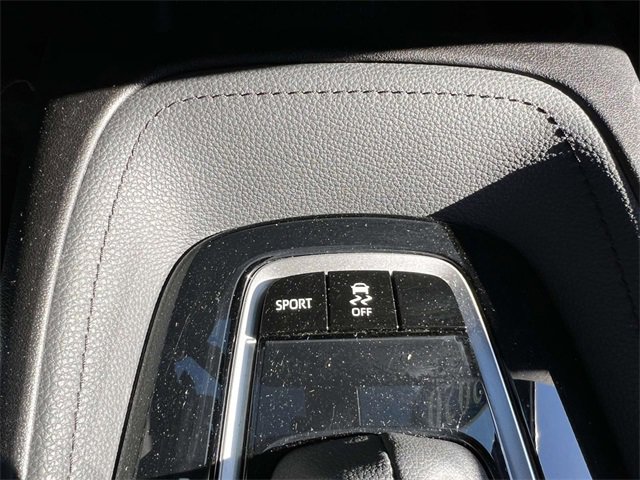 Used 2020 Toyota Corolla SE image 26
