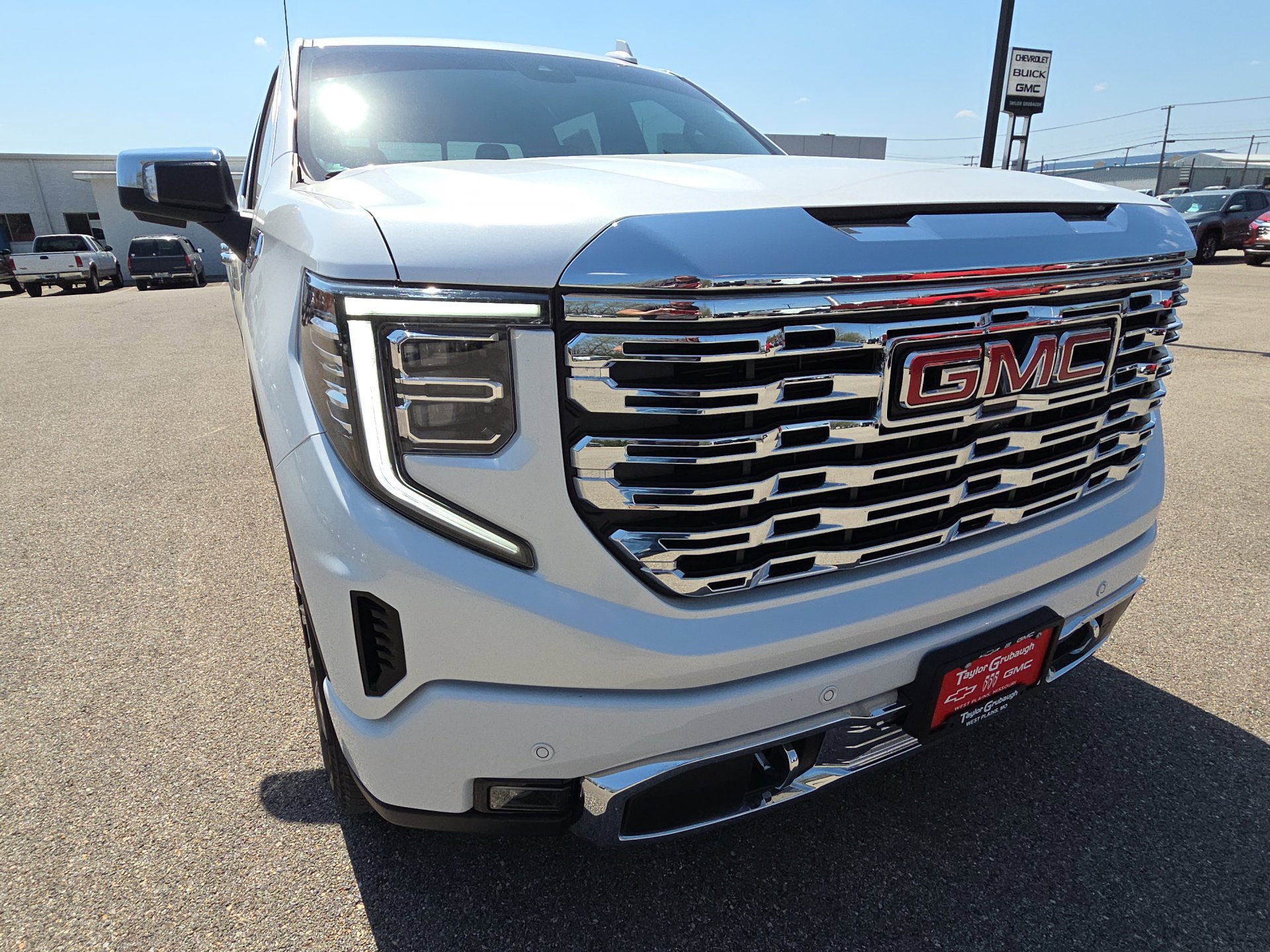 Certified 2024 GMC Sierra 1500 Denali w/ Denali Reserve Package image 13