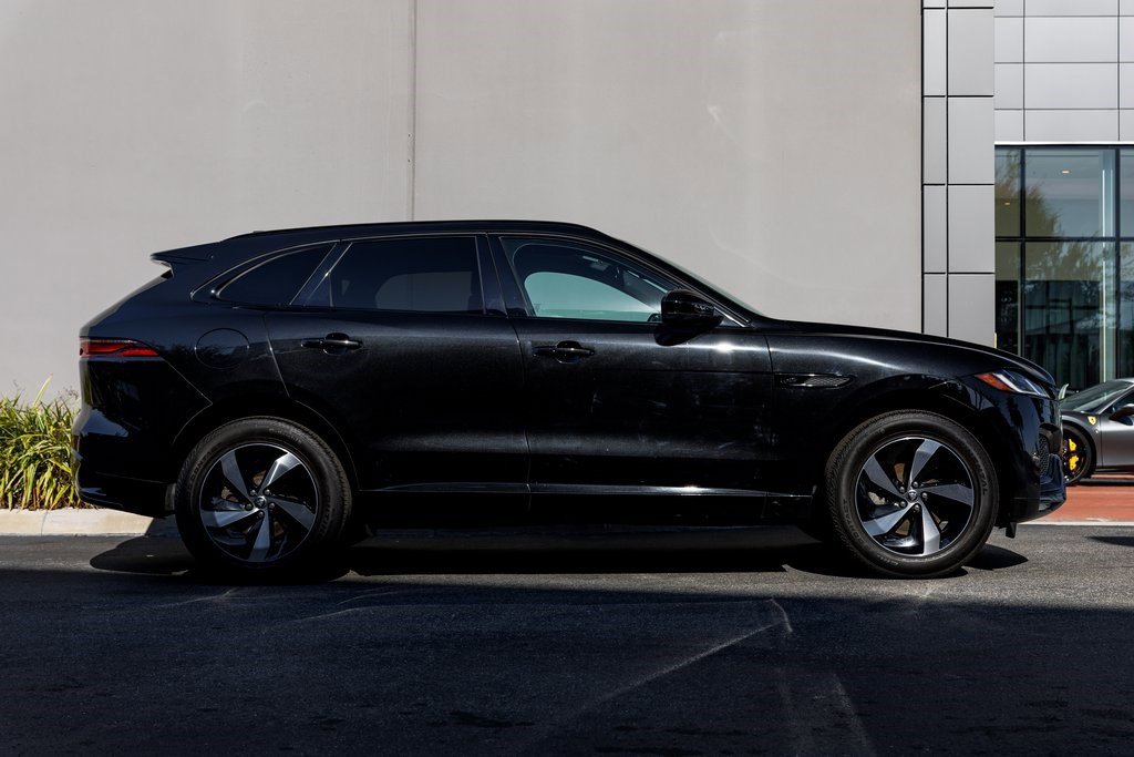 Used 2025 Jaguar F-PACE R-Dynamic S image 6