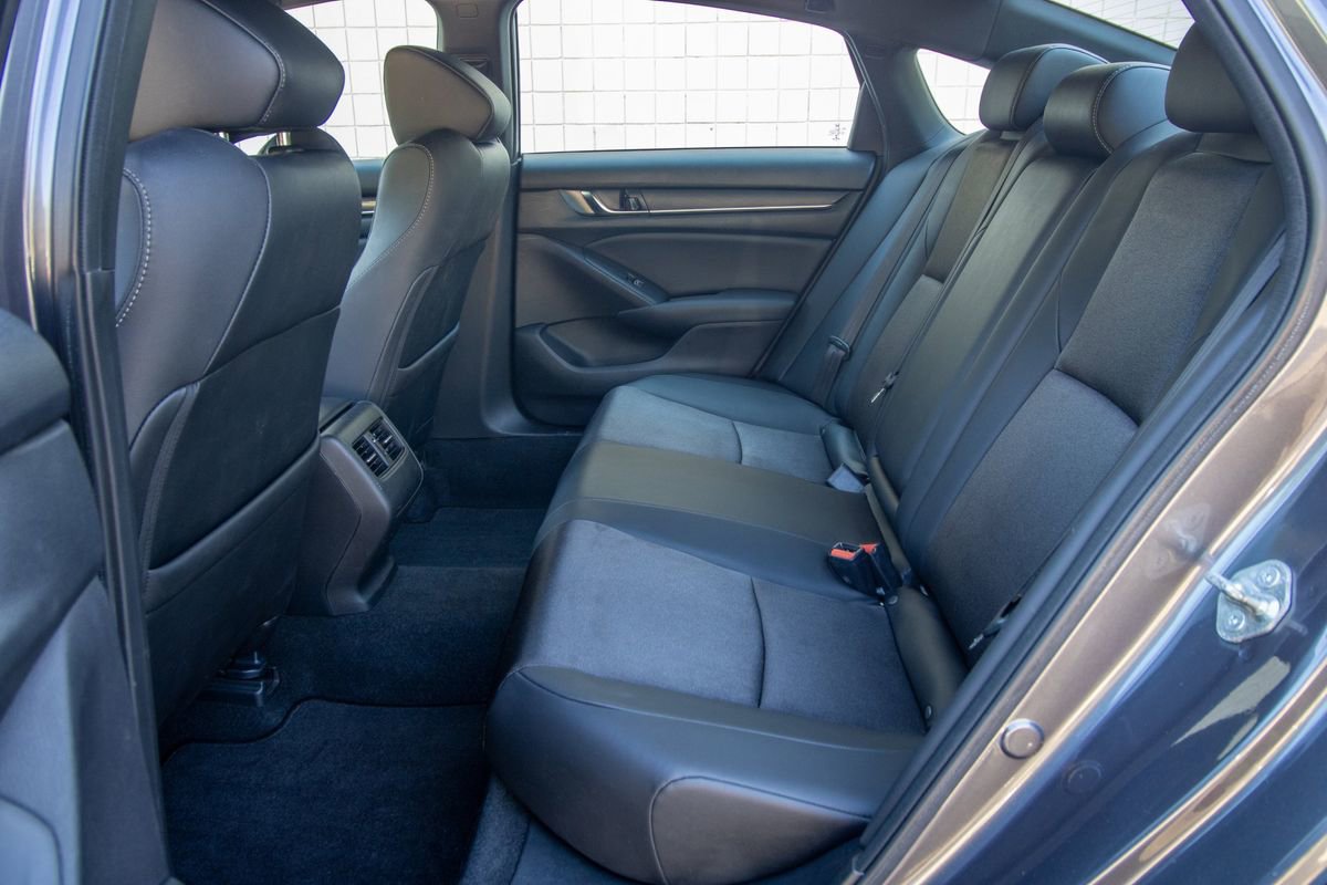 Used 2020 Honda Accord Sport image 17