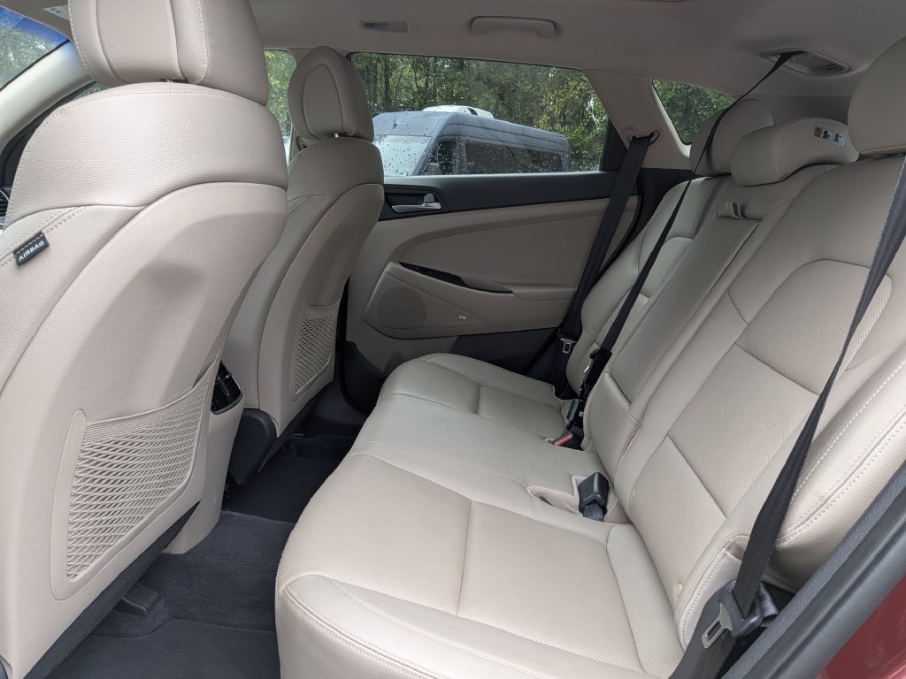 Used 2017 Hyundai Tucson Limited w/ Limited Ultimate Package 03 FWD image 19