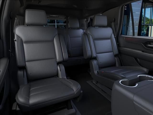 New 2026 GMC Yukon Denali w/ Denali Reserve Package AWD/4WD image 17