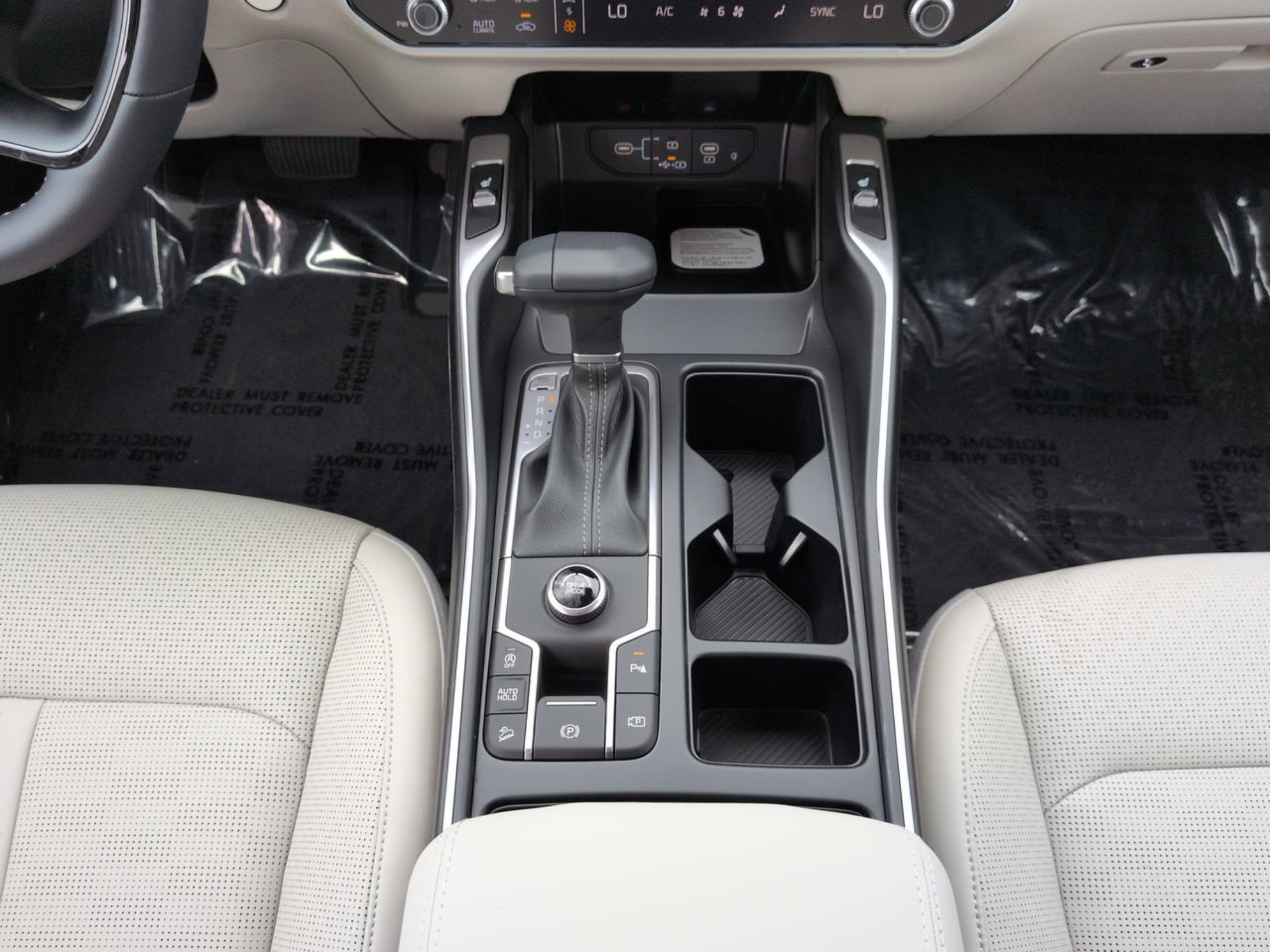 New 2026 Kia Sorento S w/ S Panoramic Sunroof Package FWD image 22