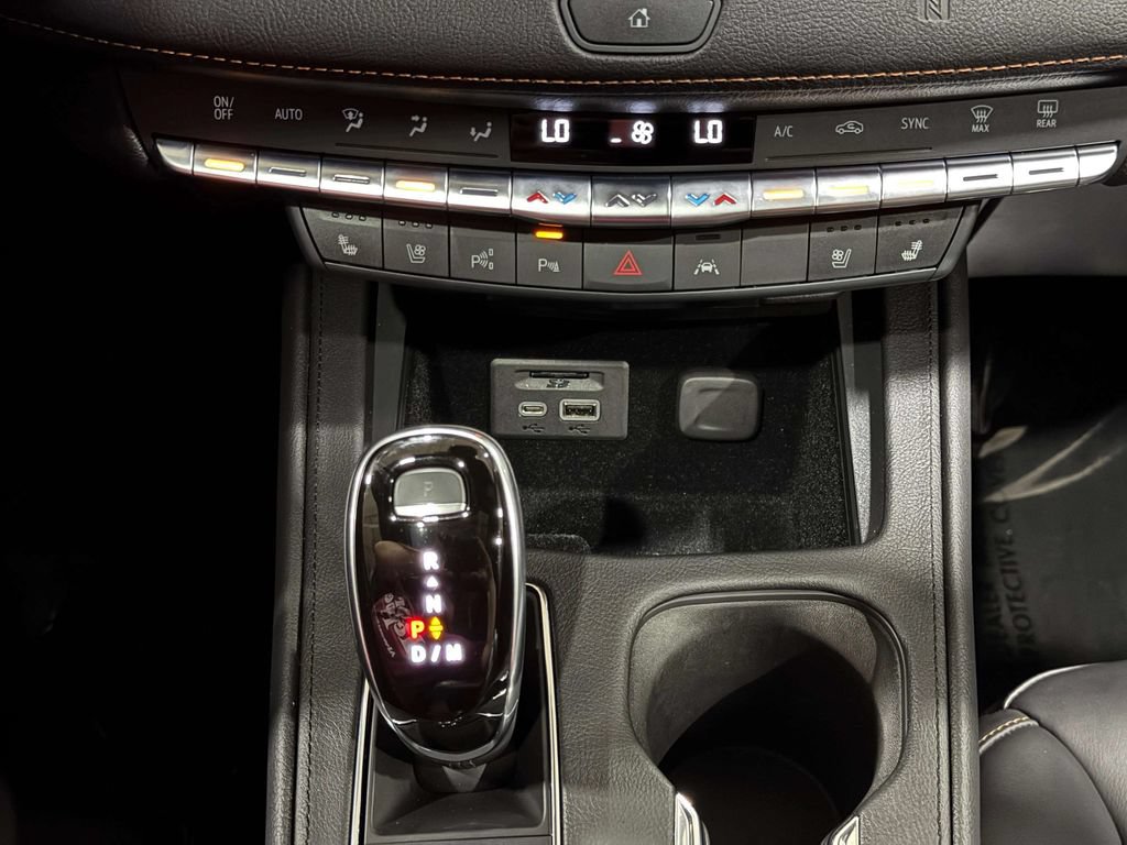 Used 2021 Cadillac XT4 Sport AWD/4WD image 19