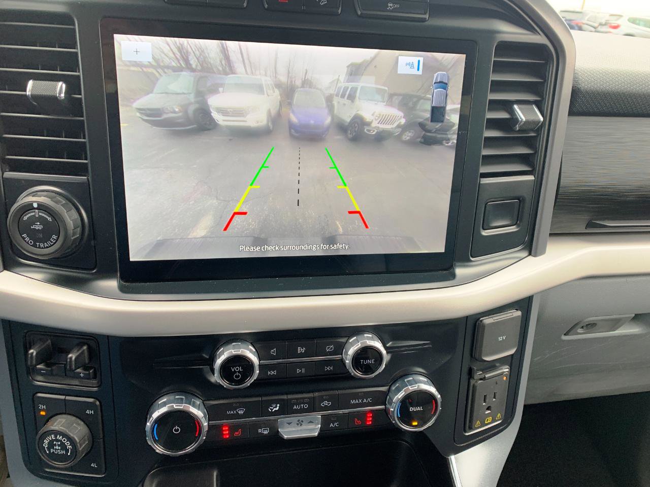 Used 2022 Ford F150 XLT w/ Equipment Group 302A High image 8