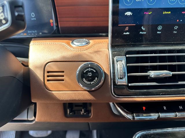 Used 2022 Lincoln Navigator Reserve image 31