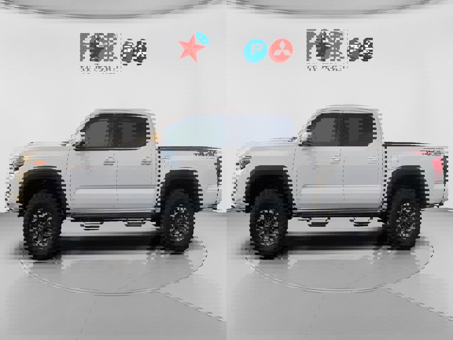 Used 2017 Toyota Tacoma TRD Off-Road image 2